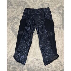 Lululemon Women's Leggings Capri Black Multi Size 4
